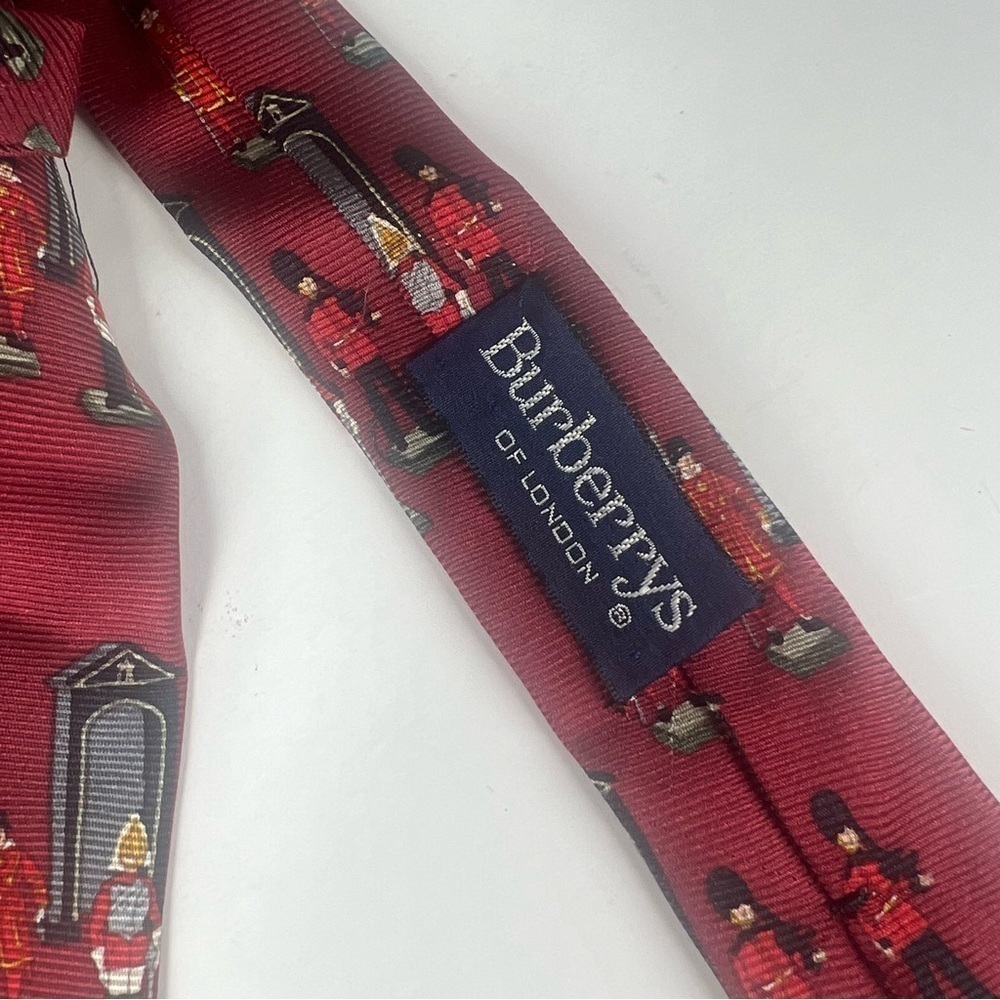 Vintage Burberrys of London Men’s 100% Silk Soldier Neck Tie - Picture 5 of 7